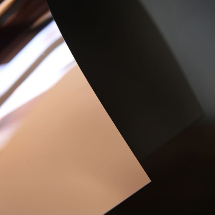 Plexi lustro gold rose samoprzylepne 0,8mm, format 400x300mm